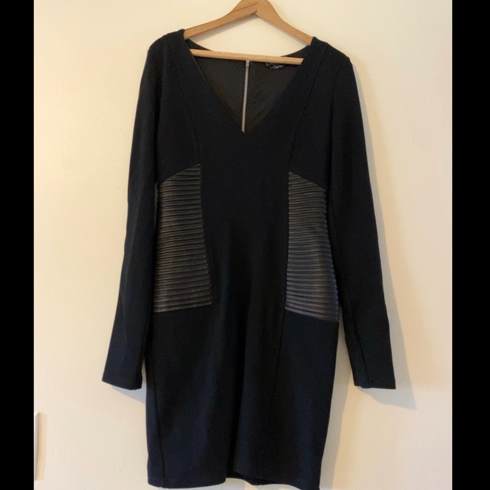 Sexy bebe black dress!